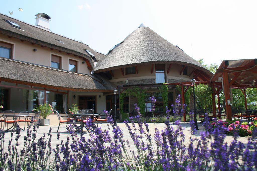 Penzion Eko Park Piestany Exterior foto